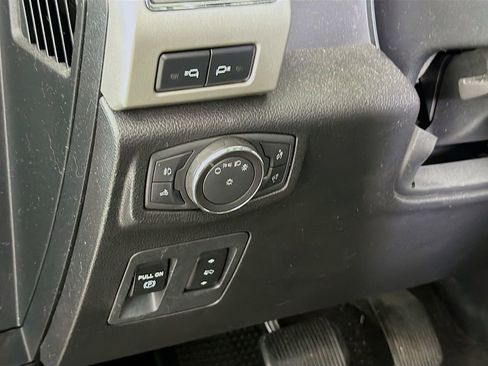 Used 2018 Ford F150 Lariat AWD/4WD image 12