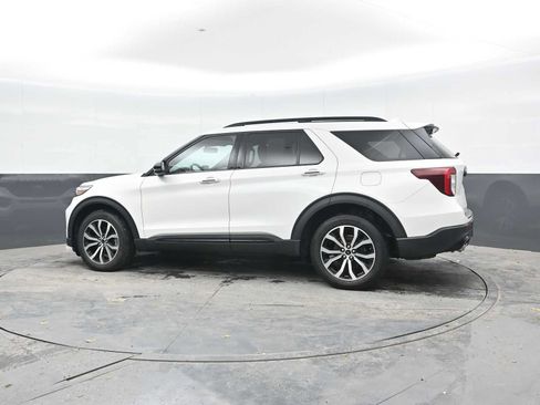 Used 2020 Ford Explorer ST w/ Premium Technology Package AWD/4WD image 3