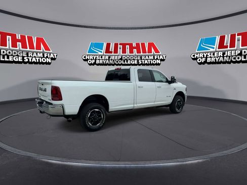 Used 2025 RAM 3500 Laramie AWD/4WD image 8