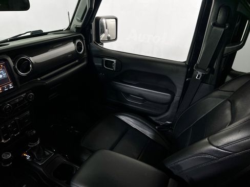 Used 2021 Jeep Wrangler Unlimited Sahara AWD/4WD image 23