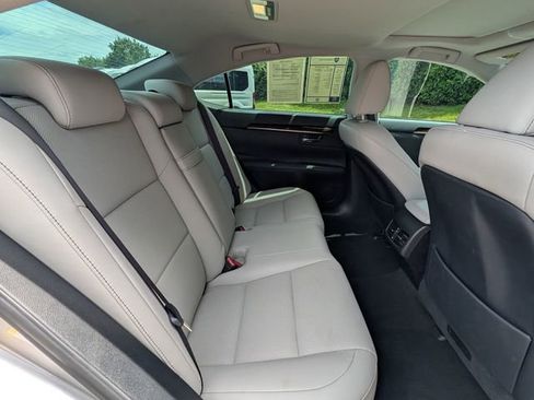 Used 2017 Lexus ES 350 FWD image 29