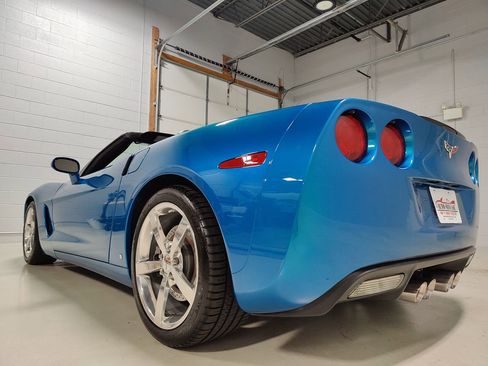 Used 2009 Chevrolet Corvette Convertible w/ Preferred Equipment Group image 18