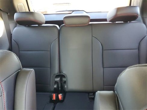 New 2026 Chevrolet Traverse Z71 w/ Driver Confidence Package image 6