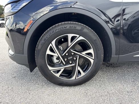 New 2026 Lincoln Nautilus Premier AWD/4WD image 10