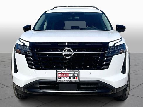 New 2026 Nissan Pathfinder SV image 3