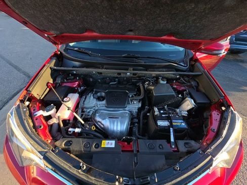 Used 2017 Toyota RAV4 Limited image 26