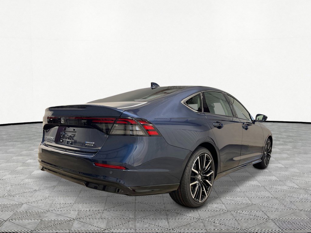 New 2026 Honda Accord Touring image 7