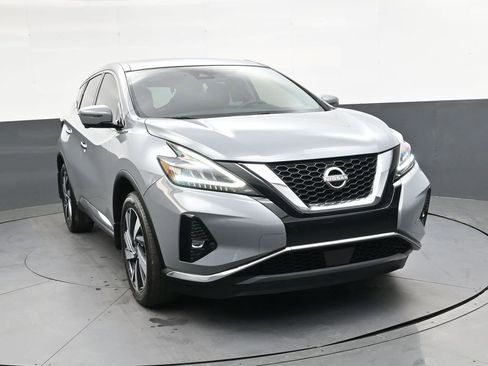 Used 2024 Nissan Murano SL FWD image 2