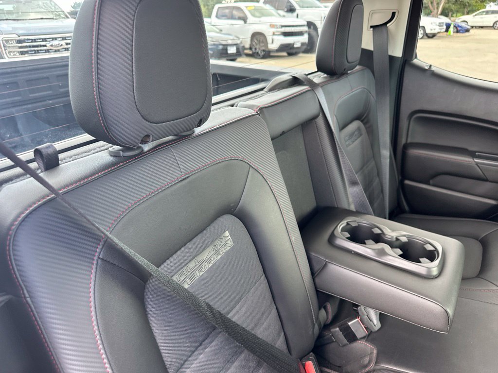 Used 2015 GMC Canyon SLE w/ All-Terrain Package AWD/4WD image 21