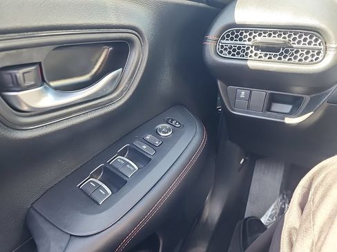 Used 2024 Honda HR-V Sport image 24