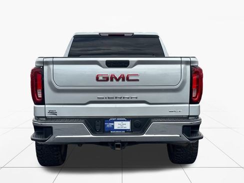 Used 2022 GMC Sierra 1500 SLT AWD/4WD image 4