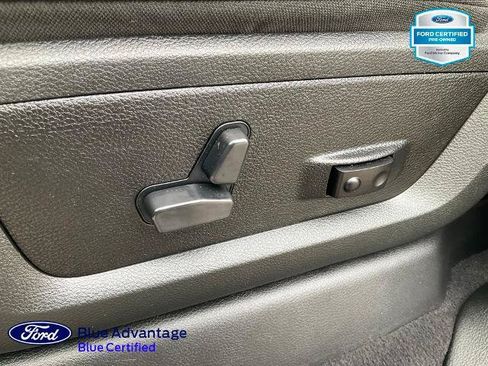 Used 2025 RAM 2500 Big Horn AWD/4WD image 17