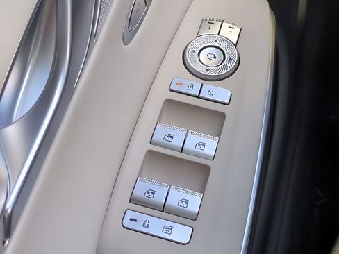 New 2026 Genesis GV70 2.5T Select AWD/4WD image 22
