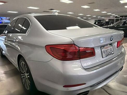 Used 2018 BMW 540i RWD image 8
