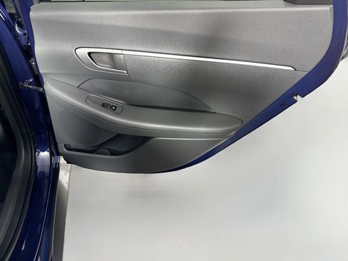 Used 2020 Hyundai Sonata SE w/ Cargo Package image 27