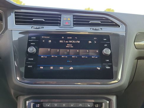 Used 2020 Volkswagen Tiguan SEL Premium R-Line w/ 3rd Row Seat Package image 38