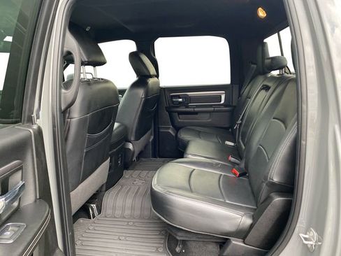 Used 2022 RAM 1500 Classic Warlock w/ Ceramic Grey Warlock Package AWD/4WD image 18