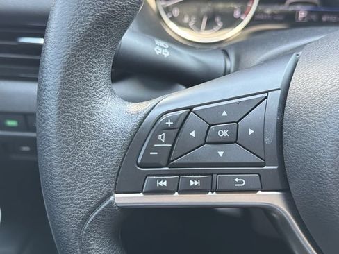 Used 2024 Nissan Sentra S FWD image 23