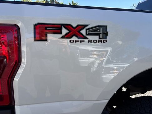 Used 2017 Ford F250 Platinum w/ Platinum Ultimate Package AWD/4WD image 30
