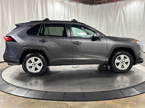 Used 2021 Toyota RAV4 XLE w/ XLE Grade Weather Package AWD/4WD image 6