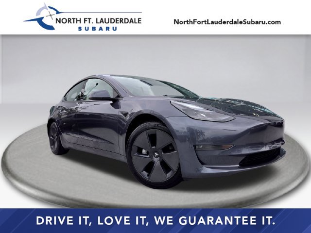 Used 2023 Tesla Model 3 Standard Range RWD image 1