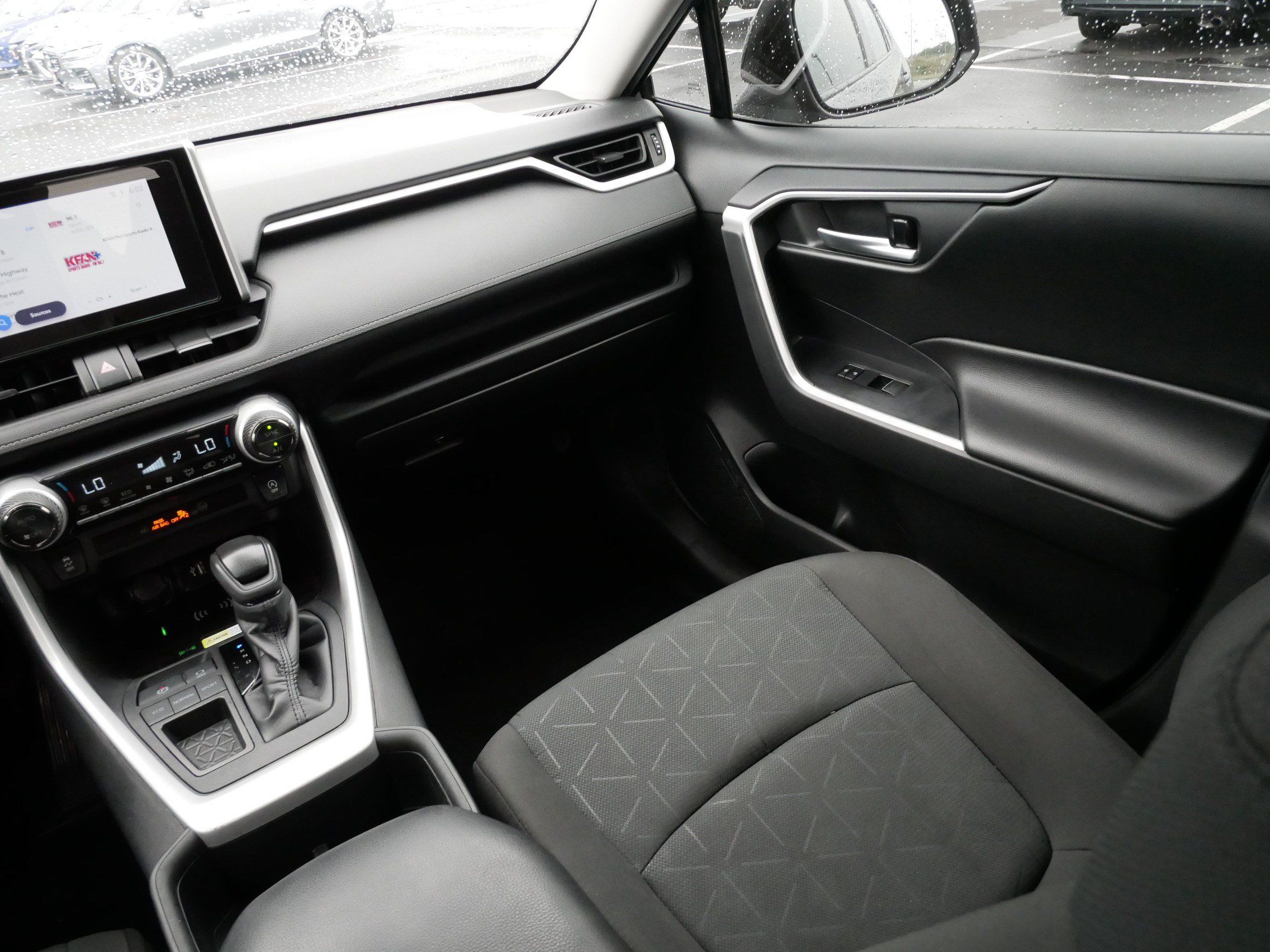 Certified 2024 Toyota RAV4 XLE w/ Convenience Package FWD image 11