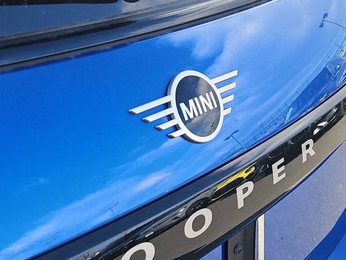 New 2026 MINI Cooper 2-Door Hardtop image 11