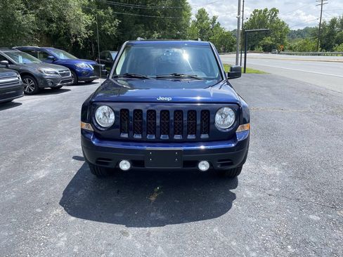 Used 2016 Jeep Patriot Sport w/ Power Value Group AWD/4WD image 7