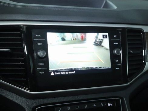 Used 2023 Volkswagen Atlas SE w/ Panoramic Sunroof Package AWD/4WD image 29