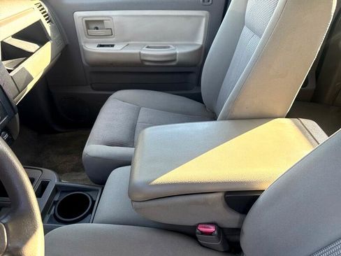 Used 2010 Dodge Dakota Big Horn w/ Extra Security Group image 15