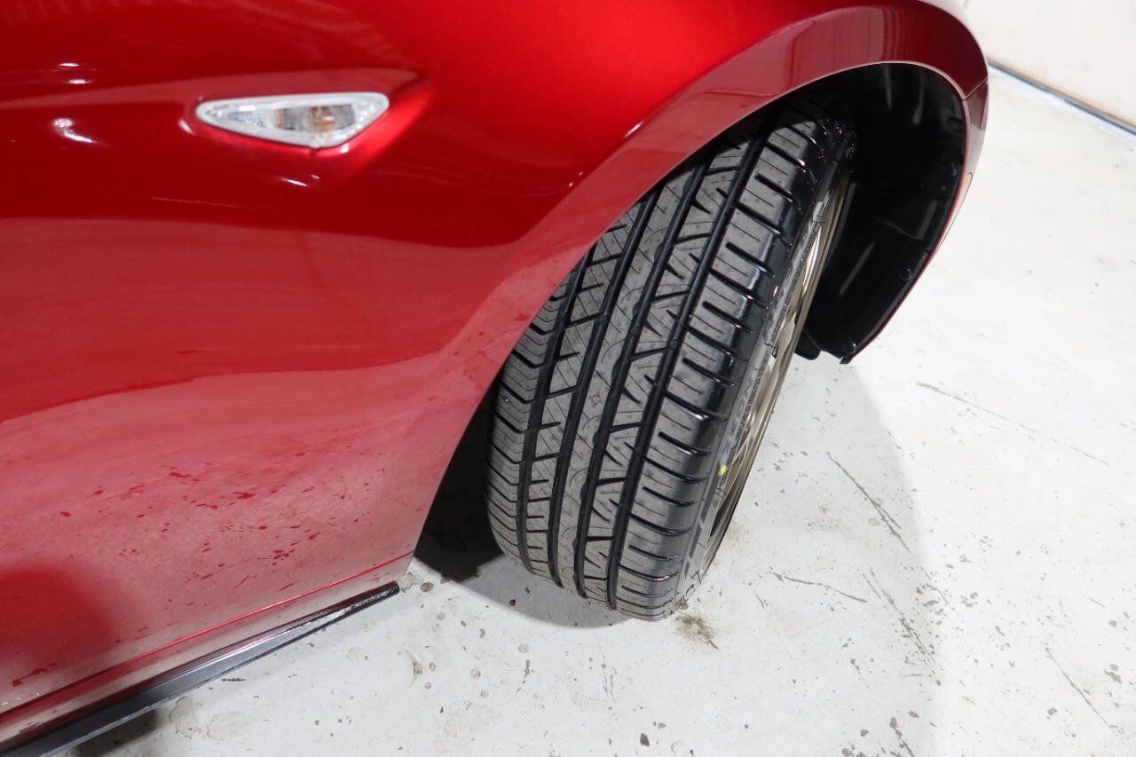 Used 2022 MAZDA MX-5 Miata RF Grand Touring RWD image 36