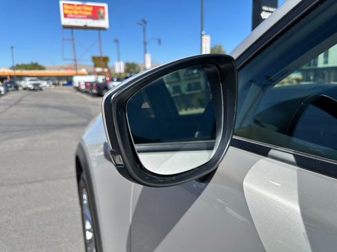 Used 2024 MAZDA CX-90 3.3 Turbo w/ Preferred Plus image 15