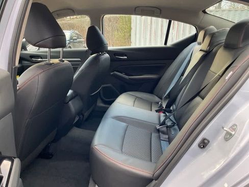 New 2025 Nissan Altima 2.5 SR image 17