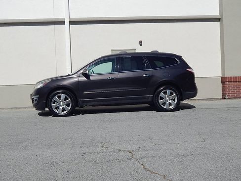 Used 2016 Chevrolet Traverse LTZ AWD/4WD image 7
