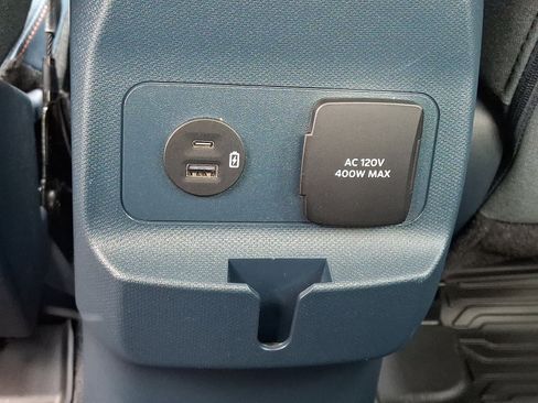 Certified 2024 Ford Maverick XLT w/ XLT Luxury Package image 14