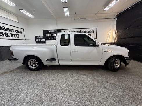 Used 1997 Ford F150 XLT RWD image 2
