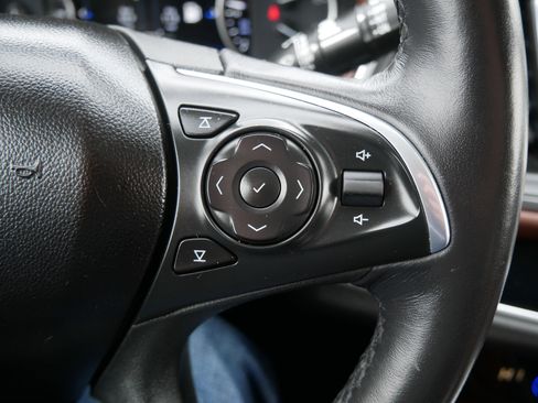 Used 2020 Buick Enclave Avenir w/ Avenir Technology Package image 29