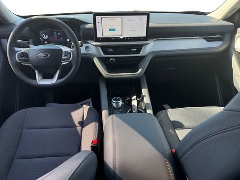 New 2026 Ford Explorer Active image 12