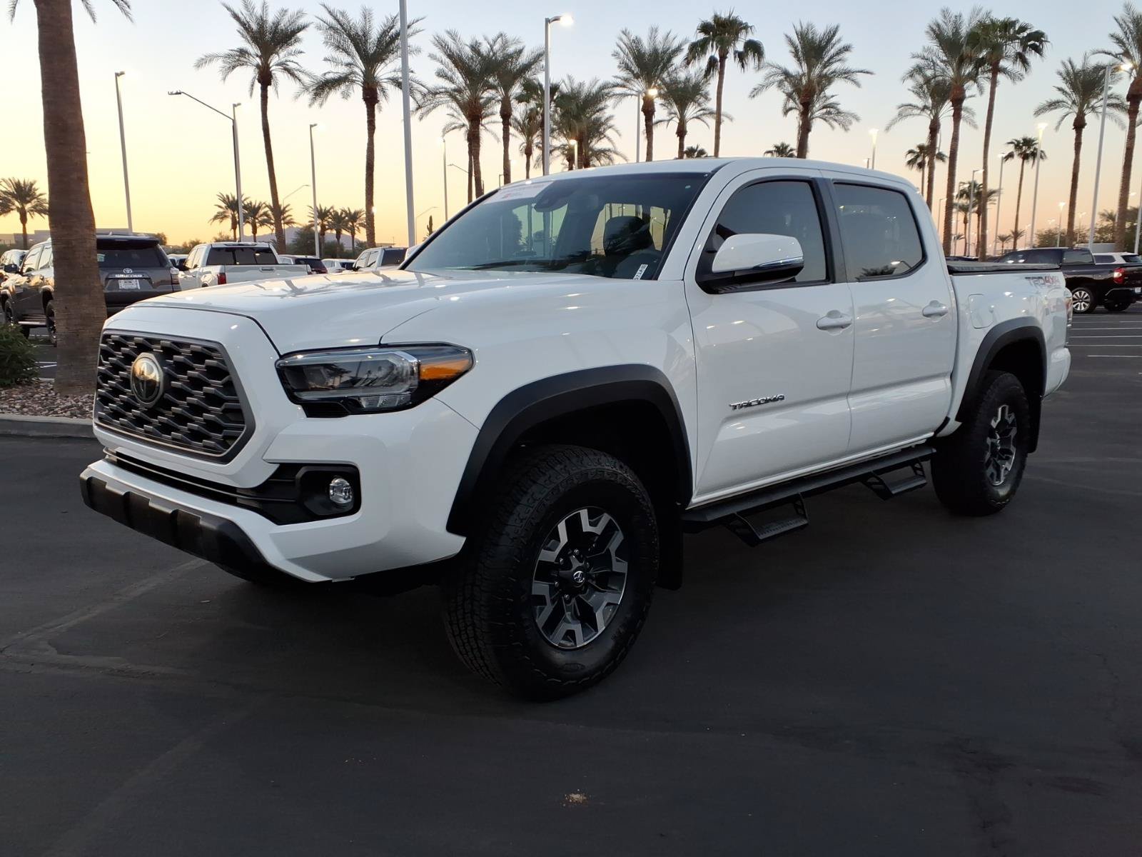 Certified 2023 Toyota Tacoma TRD Off-Road w/ TRD Premium Off Road Package AWD/4WD image 8