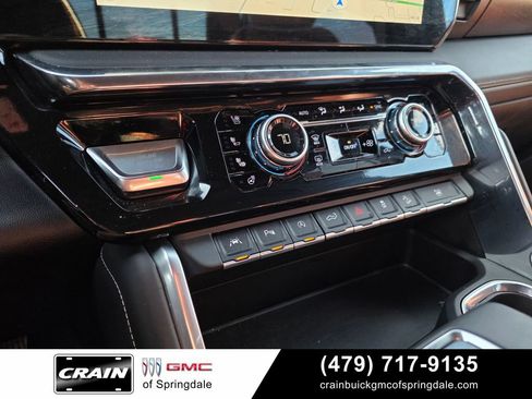 Used 2024 GMC Sierra 1500 Denali Ultimate AWD/4WD image 18
