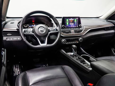 Used 2022 Nissan Altima 2.5 Platinum AWD/4WD image 5