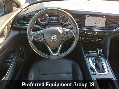 Used 2018 Buick Regal Essence w/ Driver Confidence Package #1 image 14