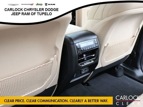 New 2025 Jeep Grand Cherokee L Limited w/ Luxury Tech Group II image 35