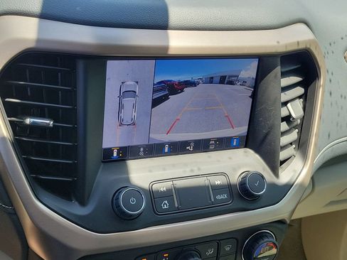 Used 2022 GMC Acadia Denali w/ Denali Ultimate Package AWD/4WD image 24