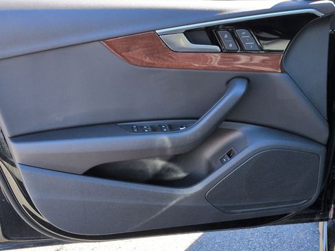 Used 2023 Audi A4 2.0T Premium w/ Convenience Package image 14