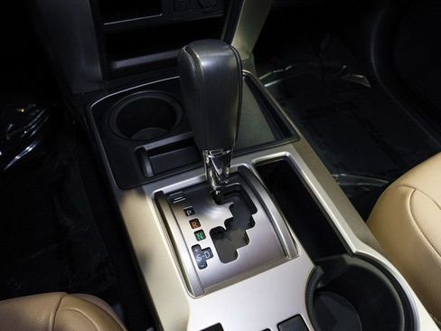 Used 2014 Toyota 4Runner SR5 image 15