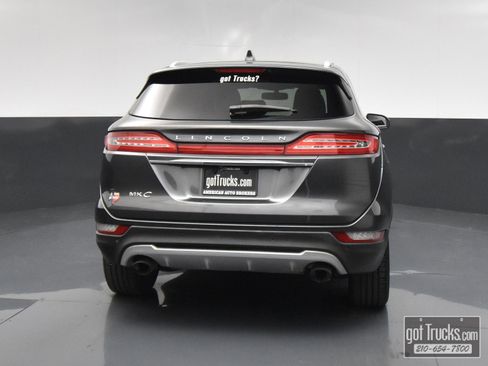 Used 2019 Lincoln MKC Select w/ Select Plus Package FWD image 6
