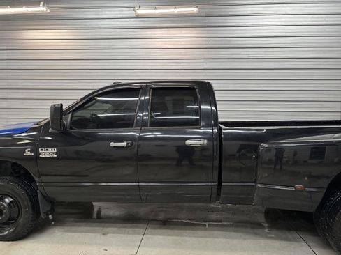 Used 2007 Dodge Ram 3500 Truck SLT image 5