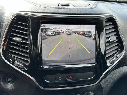 Used 2020 Jeep Cherokee Limited AWD/4WD image 64