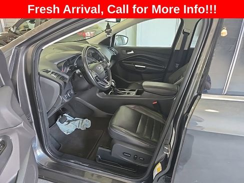 Used 2019 Ford Escape Titanium FWD image 14